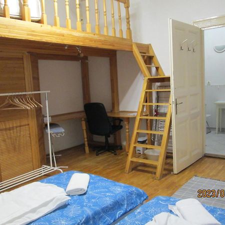 Lavender Apartment Near Heroes' Square & Puskas Stadium Βουδαπέστη Εξωτερικό φωτογραφία